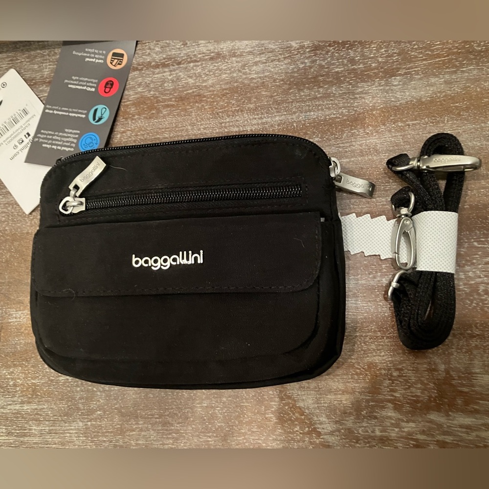 Baggallini Black Crossbody Bag